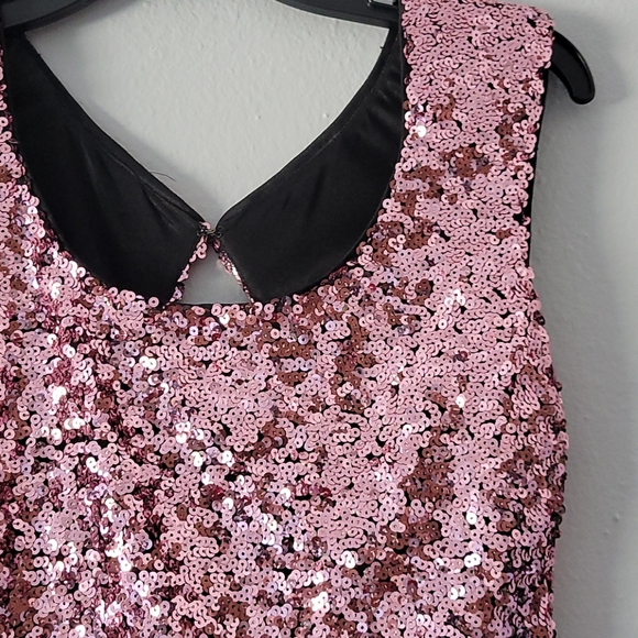 Pink sequin dress - Picture 2 of 4